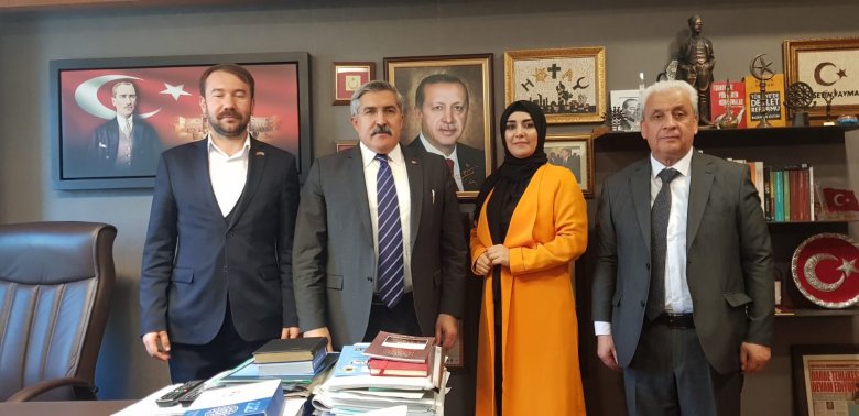 Samir İsgenderoğlu Misafirleri ile birlikte AK Parti Hatay Milletvekili Hüseyin Yayman'ı ziyaret etti