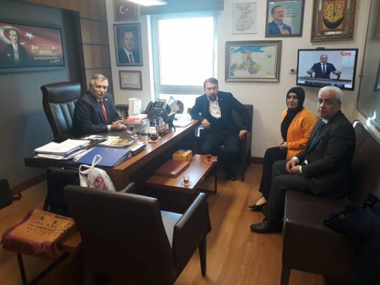 Samir İsgenderoğlu Misafirleri ile birlikte AK Parti Balıkesır Milletvekili Yavuz Subaşı'nı ziyaret etti