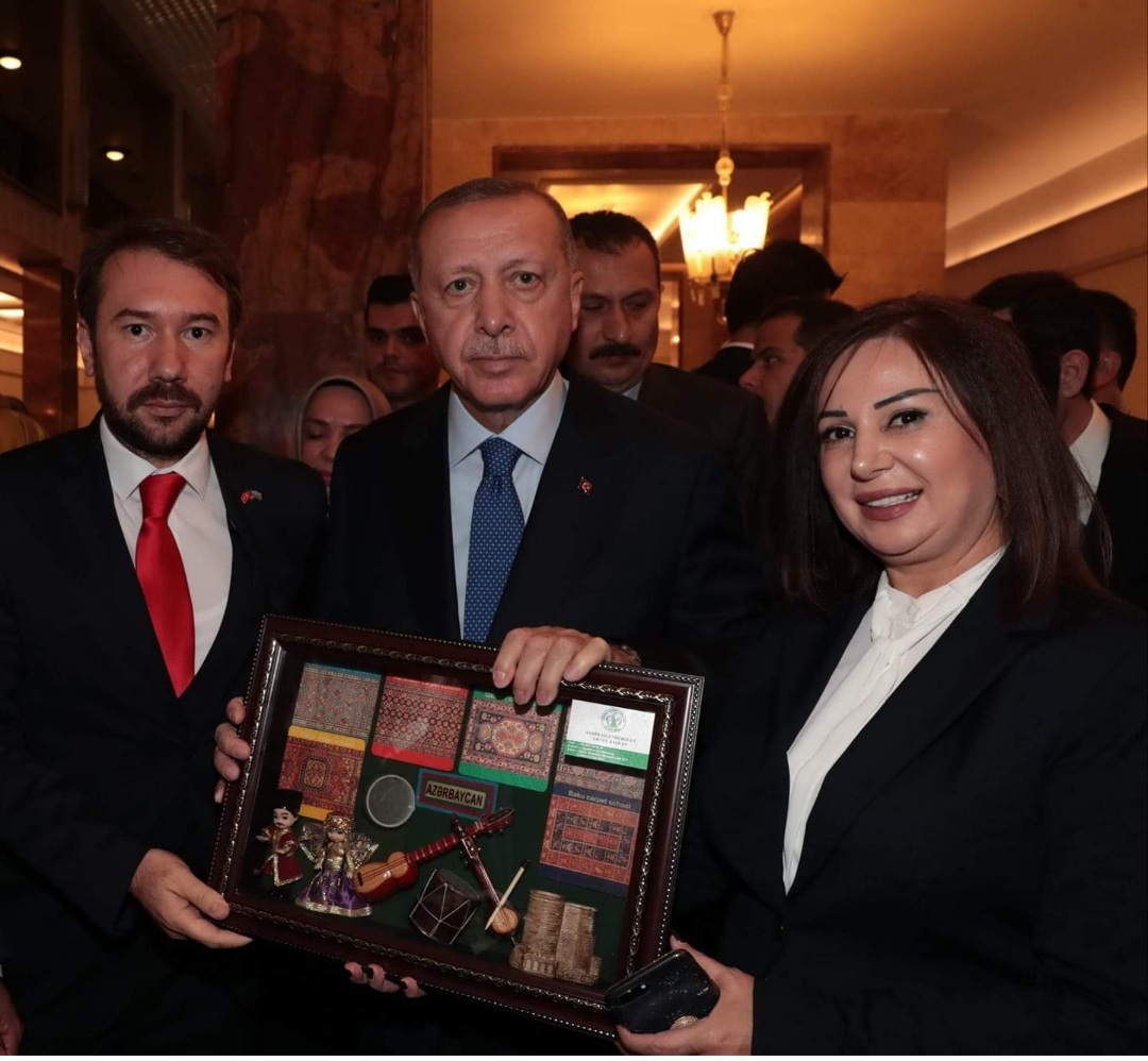 Samir İsgenderoğlundan Cumhurbaşkanı Recep Tayyip Erdoğan'a anlamlı bir hediye
